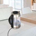 Black & Decker BXKE2205E vízforraló 2200W/1,7L digitális hőmérsékletszabályozóval