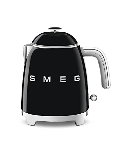 Smeg KLF05BLEU kis vízforraló 0.8 L (fekete)