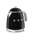 Smeg KLF05BLEU kis vízforraló 0.8 L (fekete)