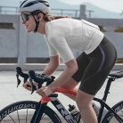 Lo.gas női kerékpáros rövidnadrág párnázott 4D, gyorsan száradó, elasztikus, nyári - outlet termék