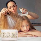 Y1tvei Hair fehér utazó kozmetikai táska, preppy patch varsity betűk pipere táska - outlet termék